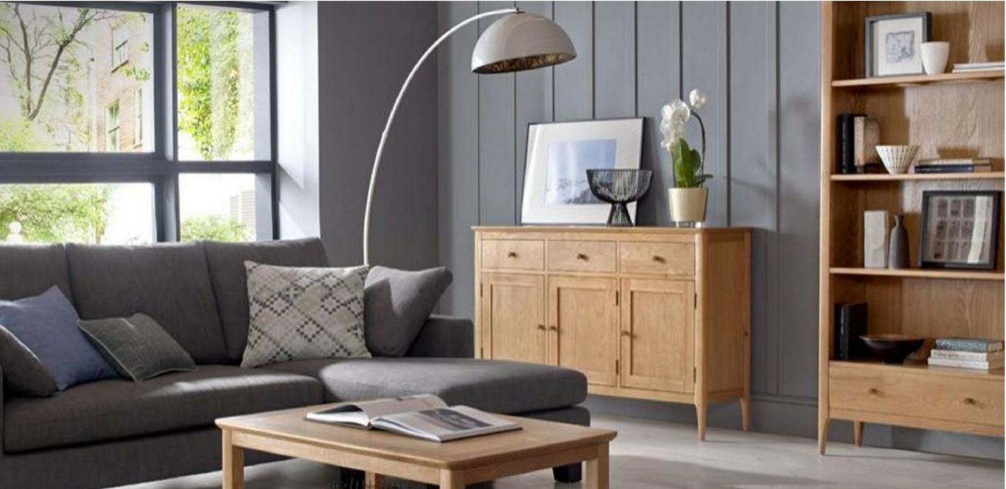 Our ideal living room and bedroom with oak furniture