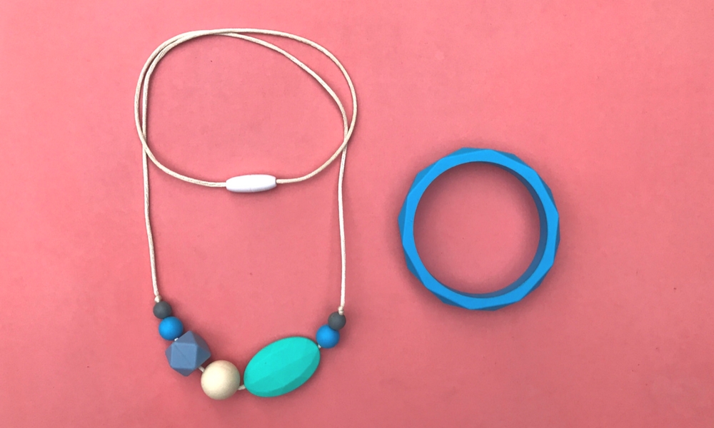 Review and Giveaway: Num Num Teething Jewellery